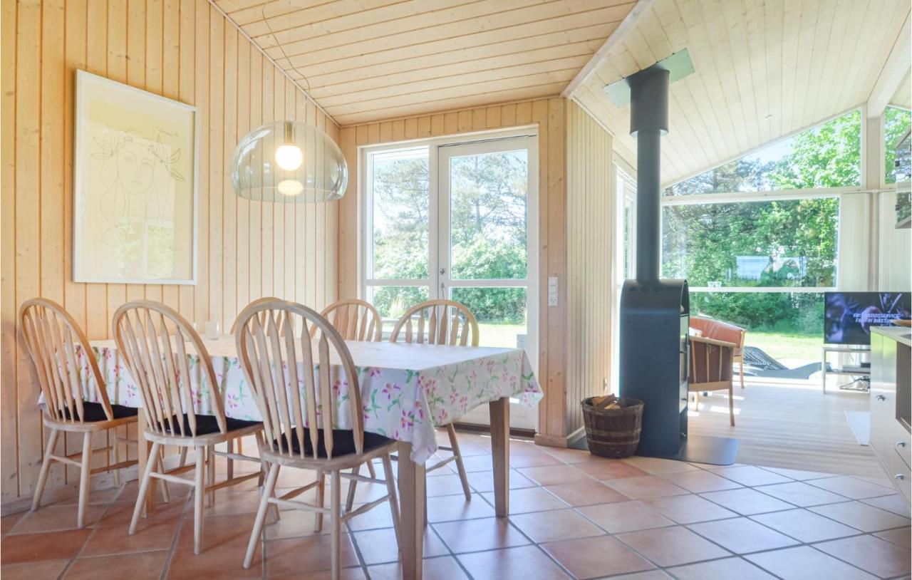 Nice Home In Lkken With 3 Bedrooms, Sauna And Wifi Løkken Exteriör bild